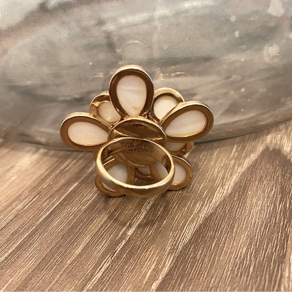 Kate Spade Ring - Picture 3 of 6